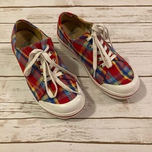 dansko canvas sneakers